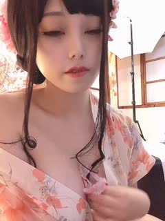 272289_巨乳_24-06-26-11海报剧照