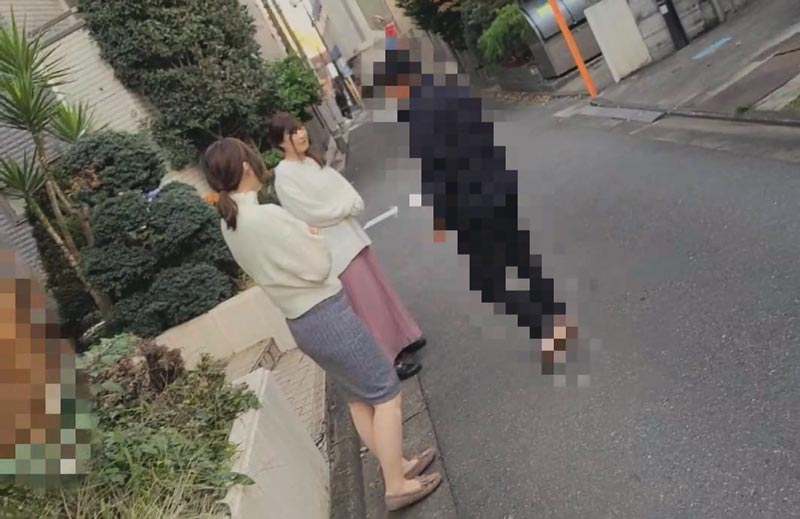 FC2-3148788 【個人】クズ男は姉だけでなく、身内を簡単に差し出す。熟女の身体は年甲斐もなくすべすべで姉と同じ白くてきれいな肌だった。海报剧照