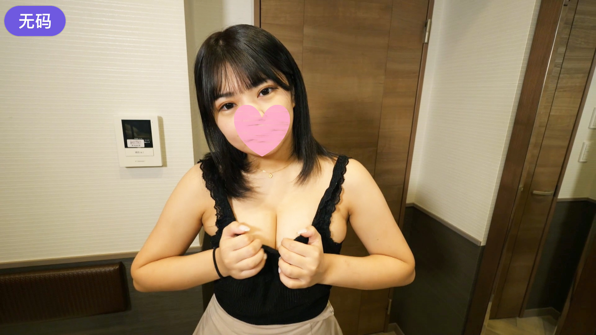 FC2-3241633 【无修正】“おっぱい大きのがコンプレックスで…”Hカップ爆乳に悩める至高の原石。おっさん