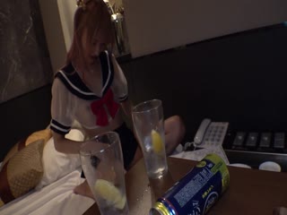 NNNC-028正真正銘本物中出し3生中出しSEXベロ出しアへ顔制服コスプレ淫乱ギャル「乳首敏感なの～」
