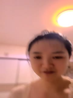 良家型气质美少妇！居家大尺度诱惑