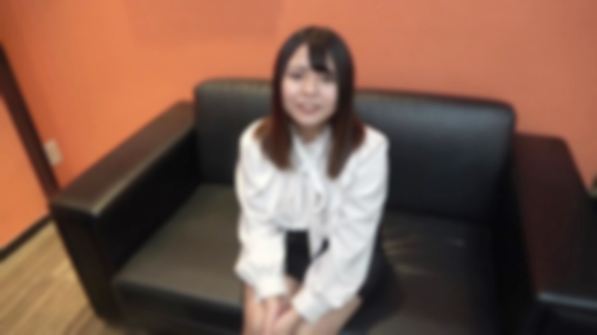 FC2-4338277142㎝のチビ可愛い爆乳っこを街でGET背の小さいはエロくて感度も最高
