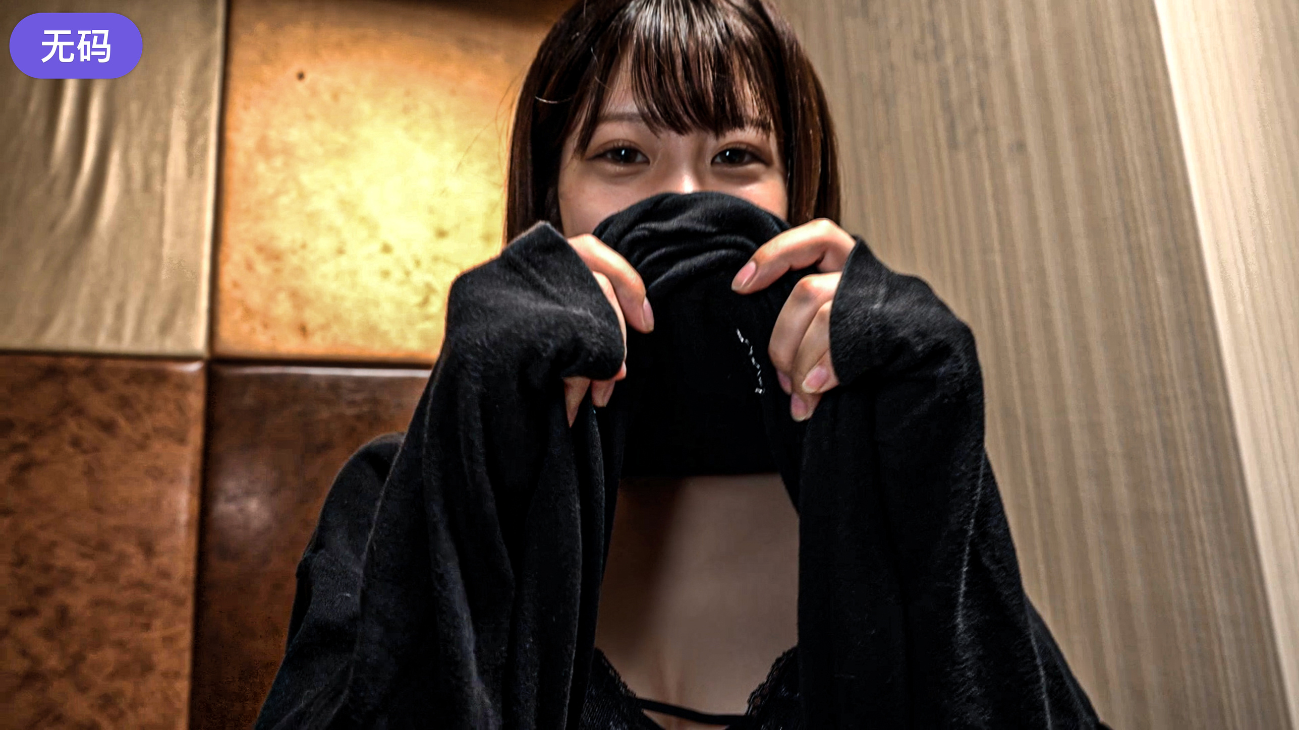 FC2-4426350厳選4名収録上品で清楚なお嬢さんが密室でヤリチン男に好き放題弄られてる生々しい