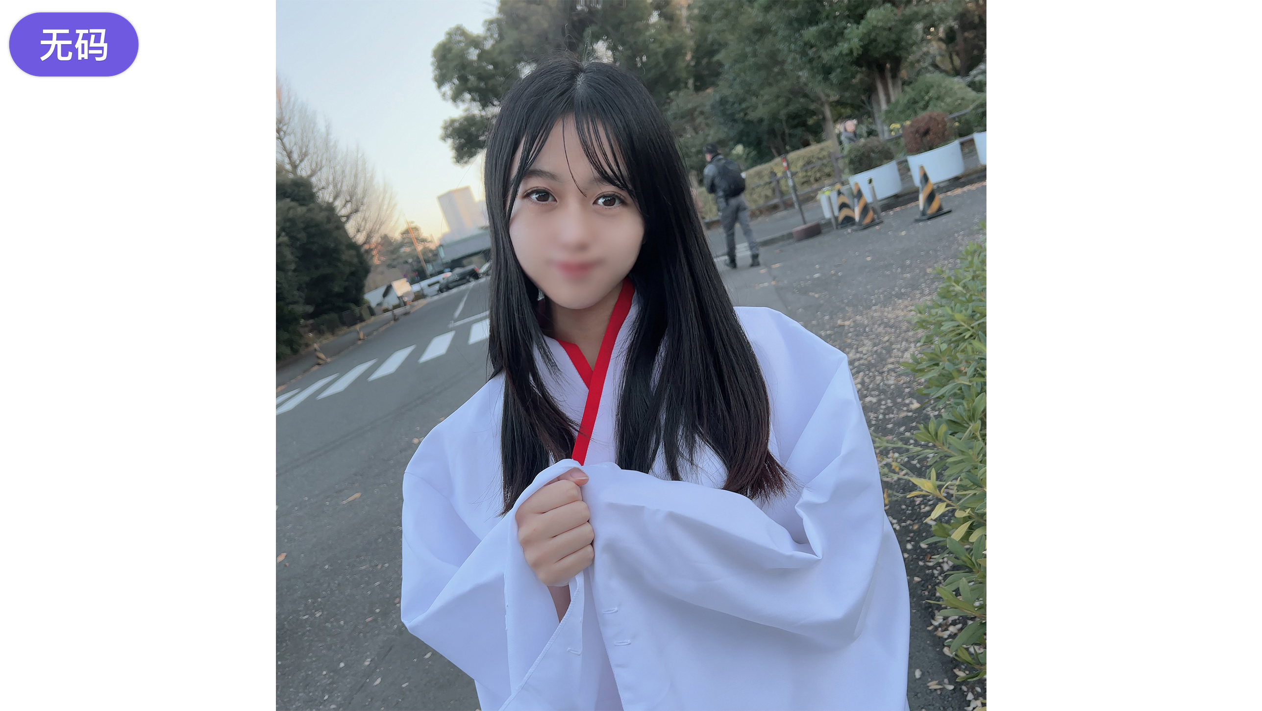 FC2-4494567顔出し3日間限定学園では学級委員を務める真面目で可愛い女◯◯生をバイト先の巫女