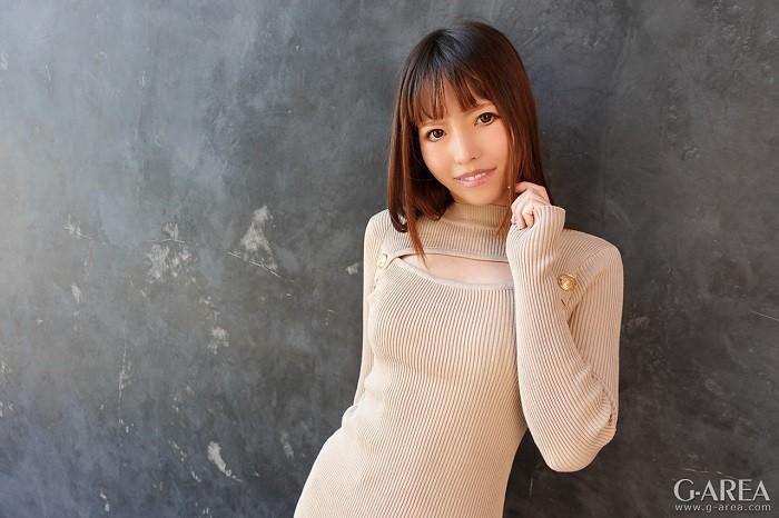 GAREA883mio露出高めの居酒屋バイトさんの高感度ボディとドスケベぶり